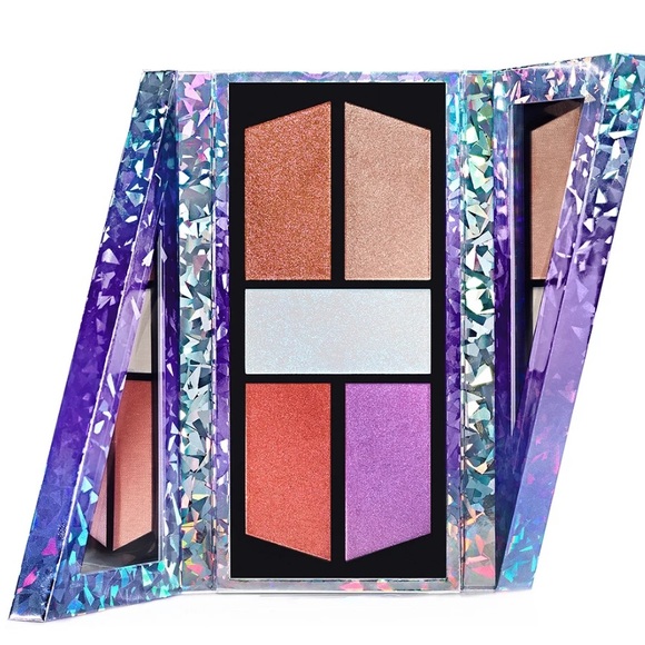 New BECCA x Barbie Ferreira Prismatica  Palette - Picture 12 of 13